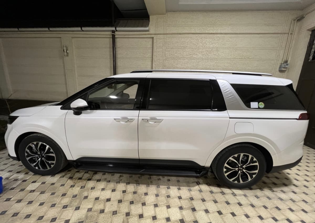 Kia Carnival 4 – qulaylik va ishonchli xizmat!