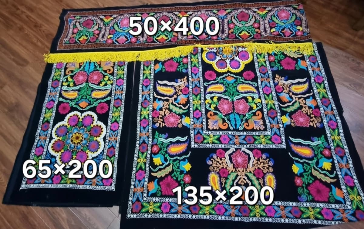 Qo'lda tayyorlangan palei sotuvda