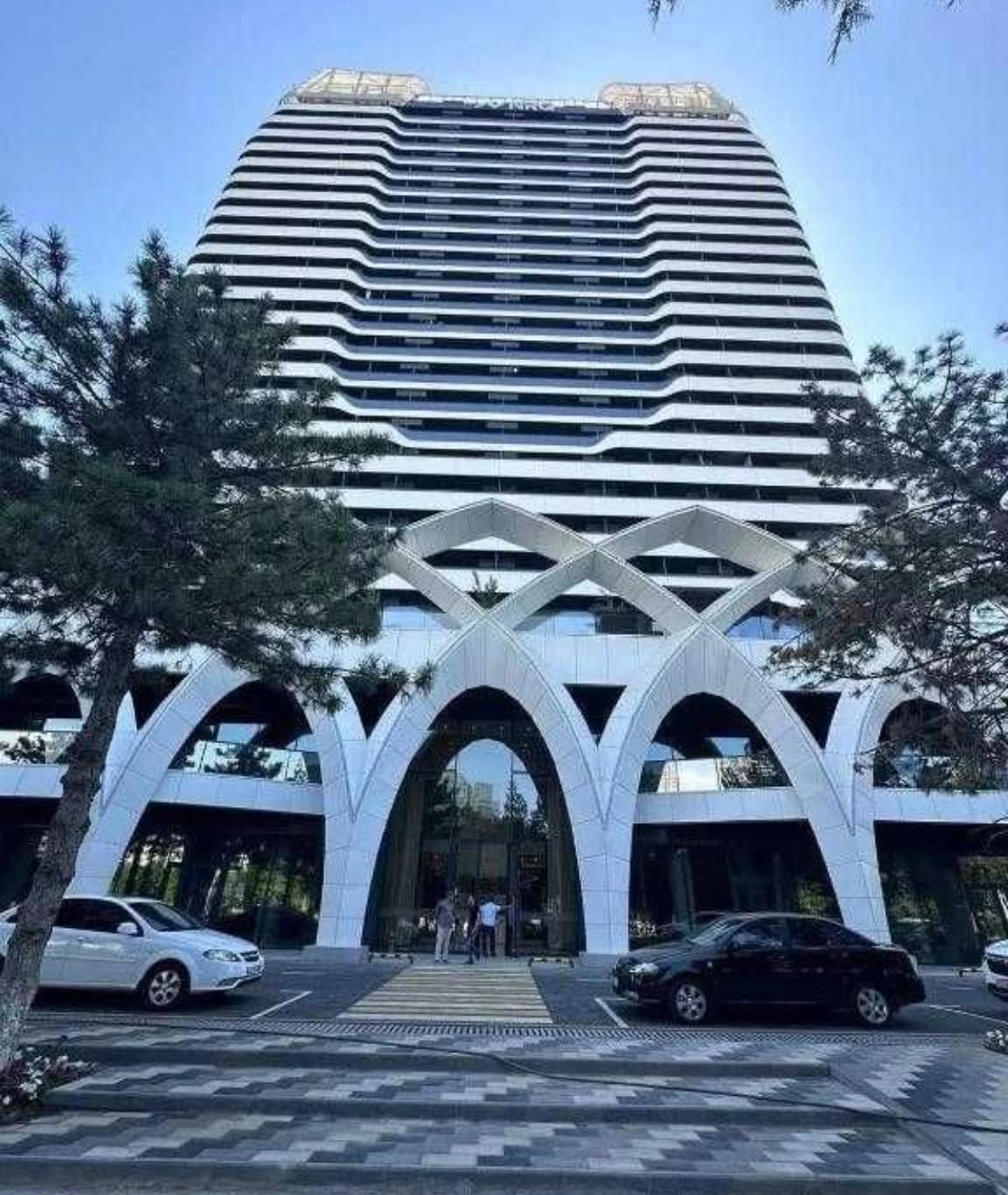 NRG U Tower turar-joy majmuasida sotuvga chiqariladigan avtoturargoh joylari