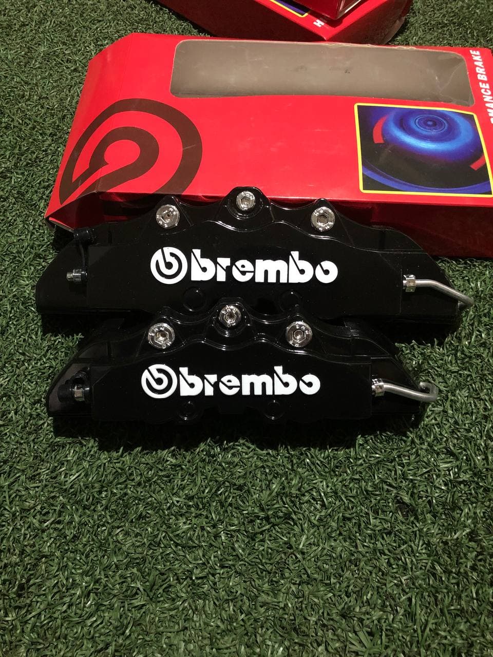 Brembo Aportnika sotiladi