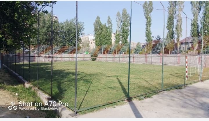 Ijaraga beriladigan tabiiy maysali futbol maydoni