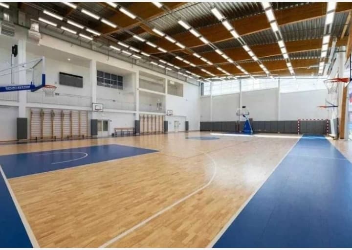 Sport zali ijarasi 200ming