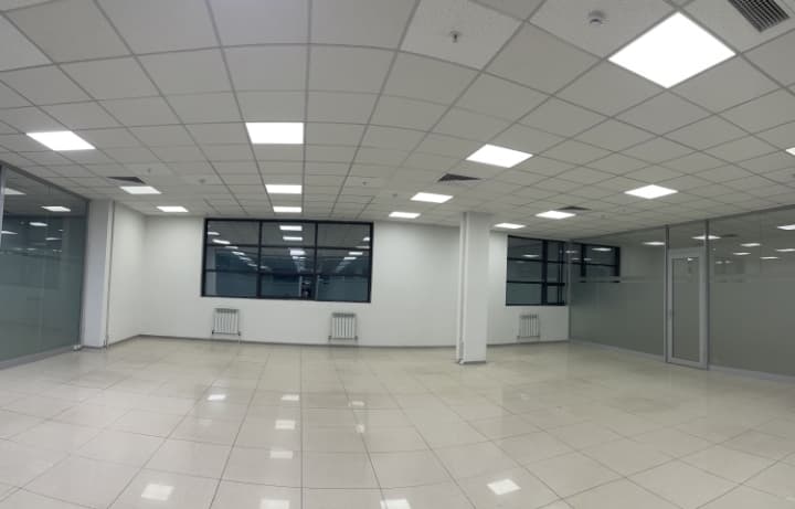 Ijaraga beriladigan biznes markazi Seoul Plaza, 77, 60 kv.m.