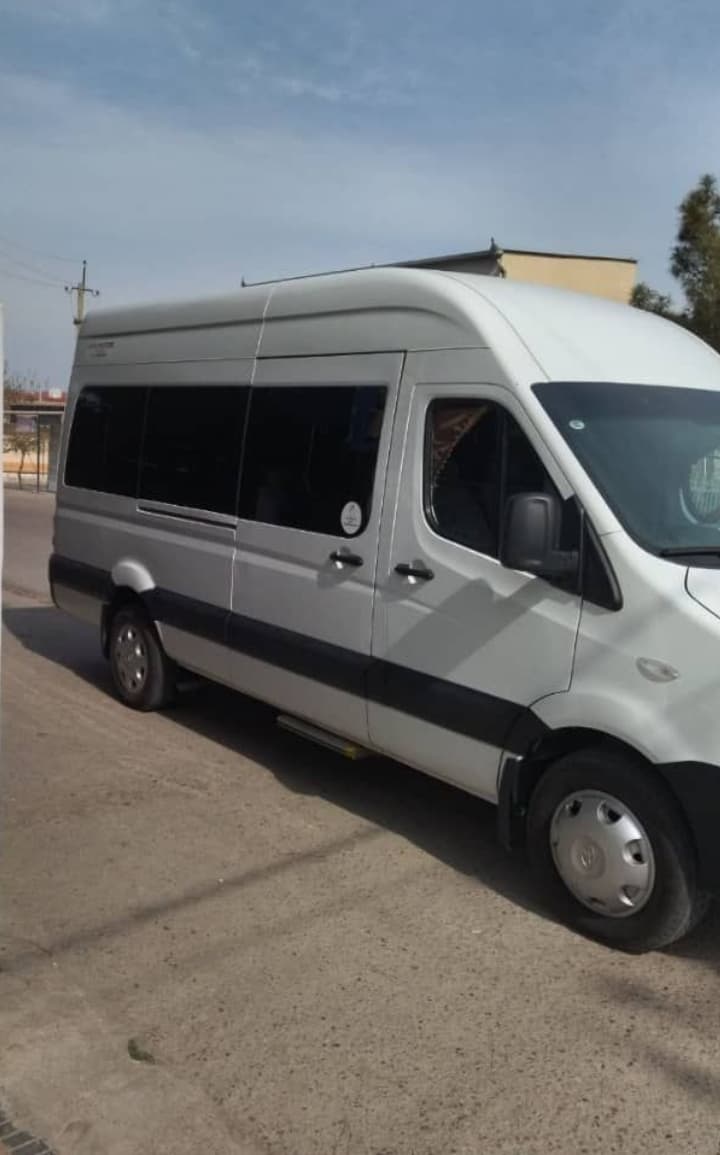 Isuzi avtobuslari Lari va Jak Foton mikroavtobuslari Lari Izharaga Beriladi Bukhoro