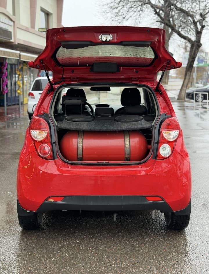 Arenda Spark 2014 A/T metan gaz