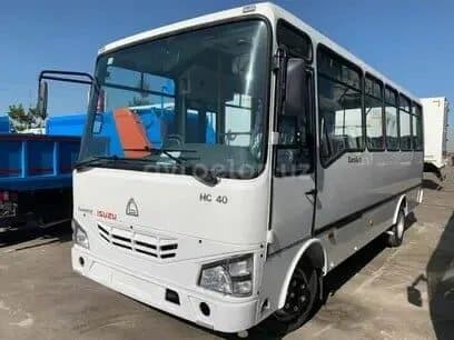 Arenda Avtobus isuzi 20 kishilik