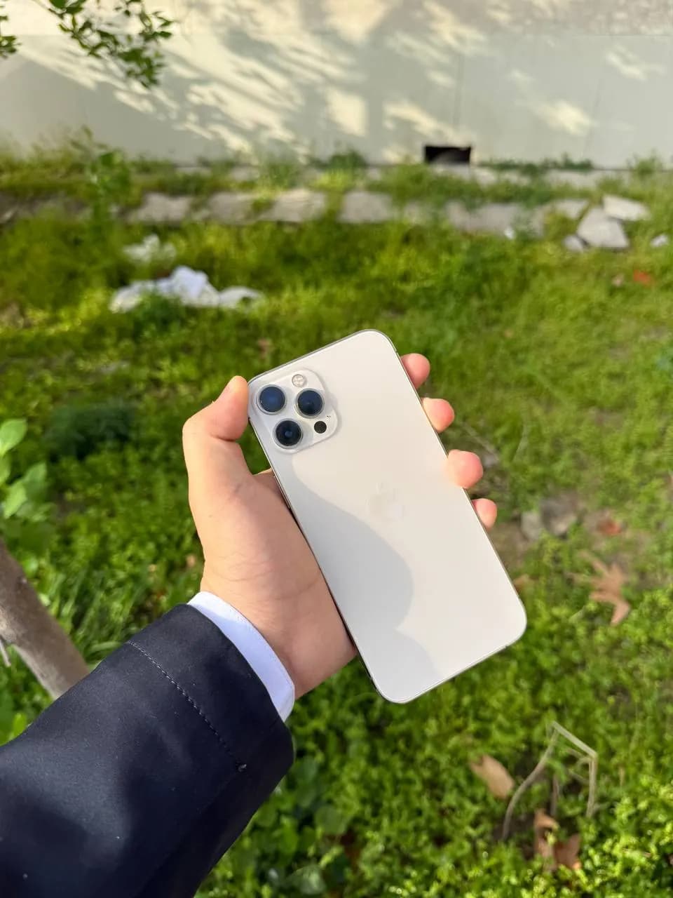 Srochna Iphone 12 pro max 256 Gbsotaman