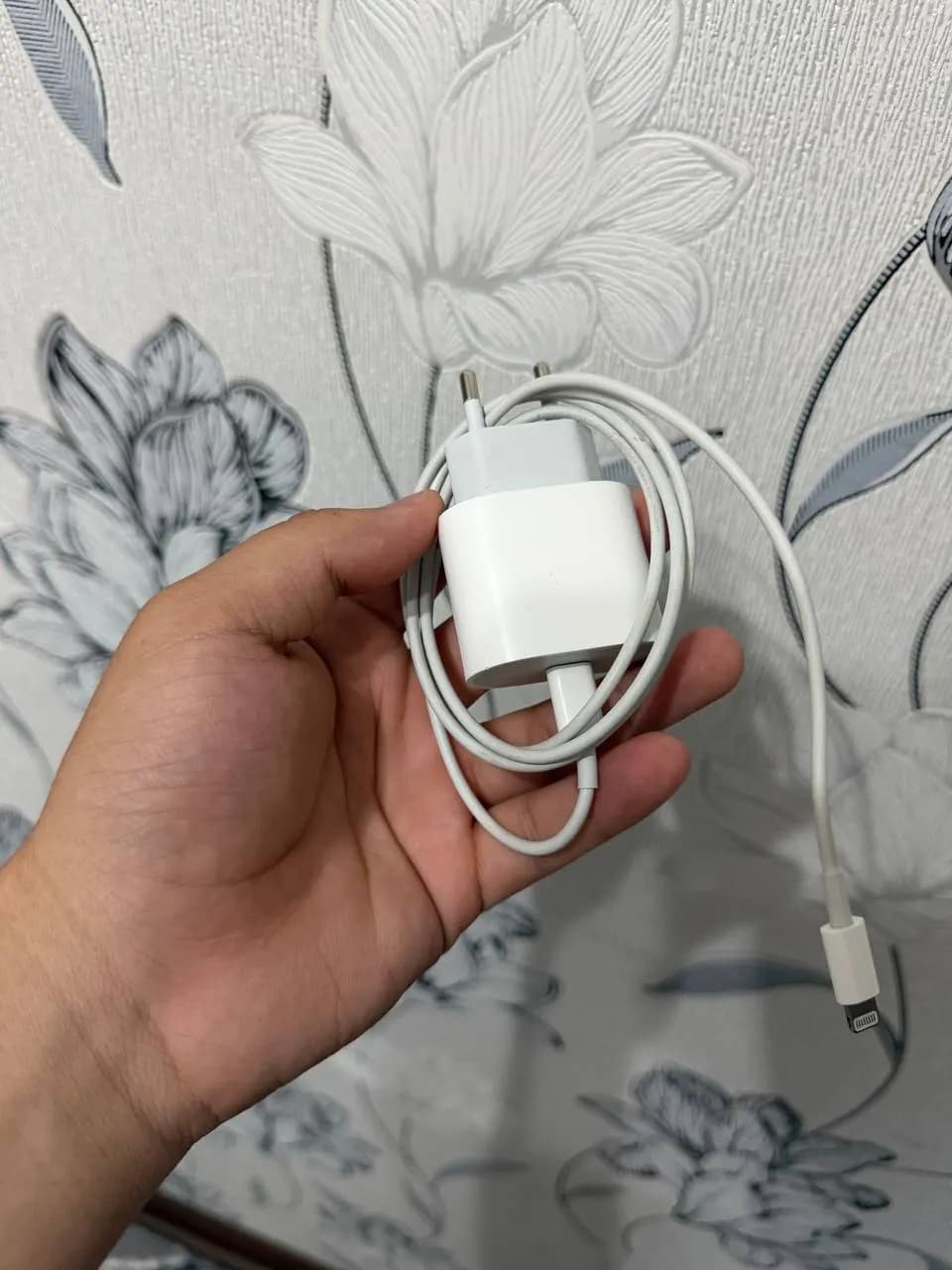 Ideal Usta ko’rmaganiphone 11 64 Gb sotiladi