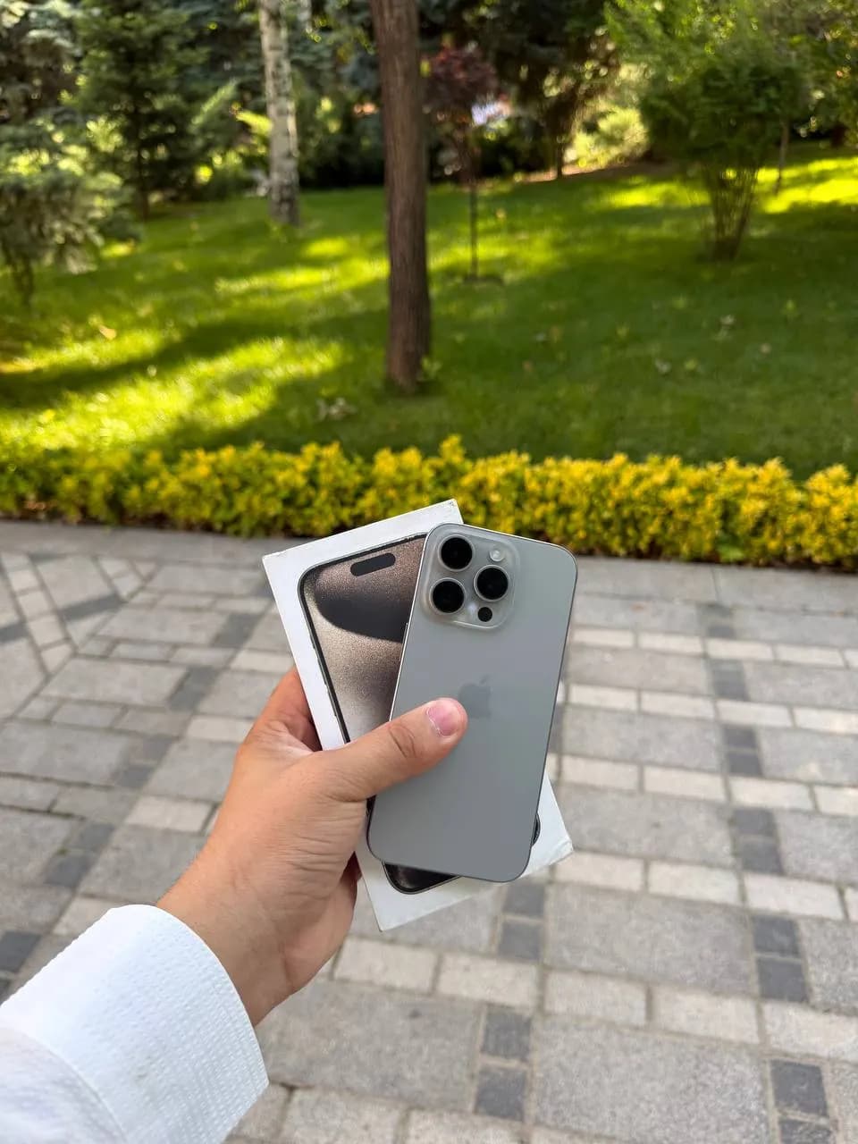 iphone 15 pro 128 Gb sotiladi