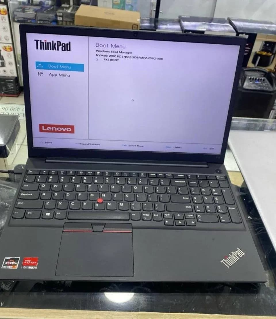 Lenovo Thinkpad Ryzen 7-4700U
