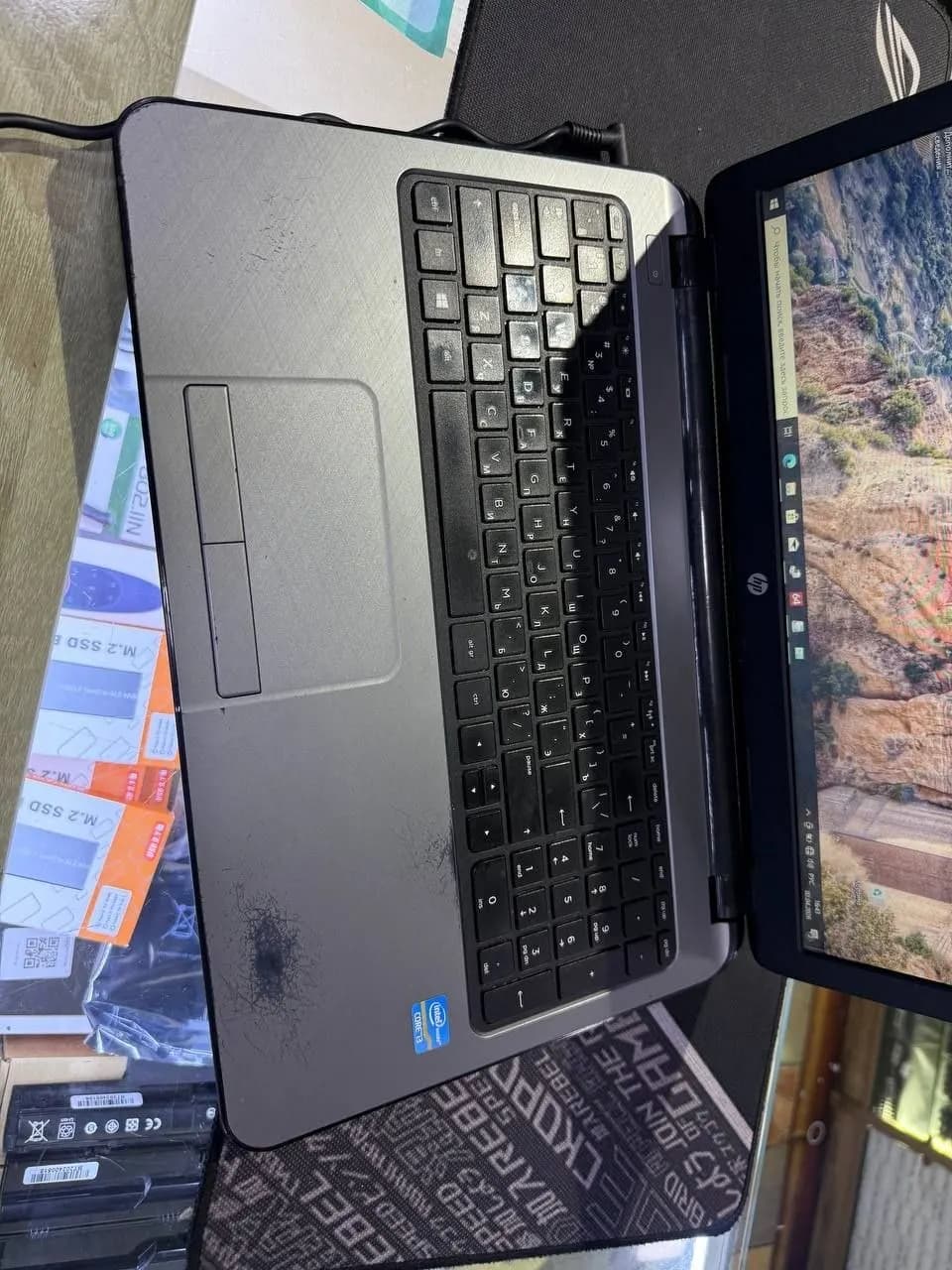 Hp LaptopCpu intel Core i3 3217U sotiladi
