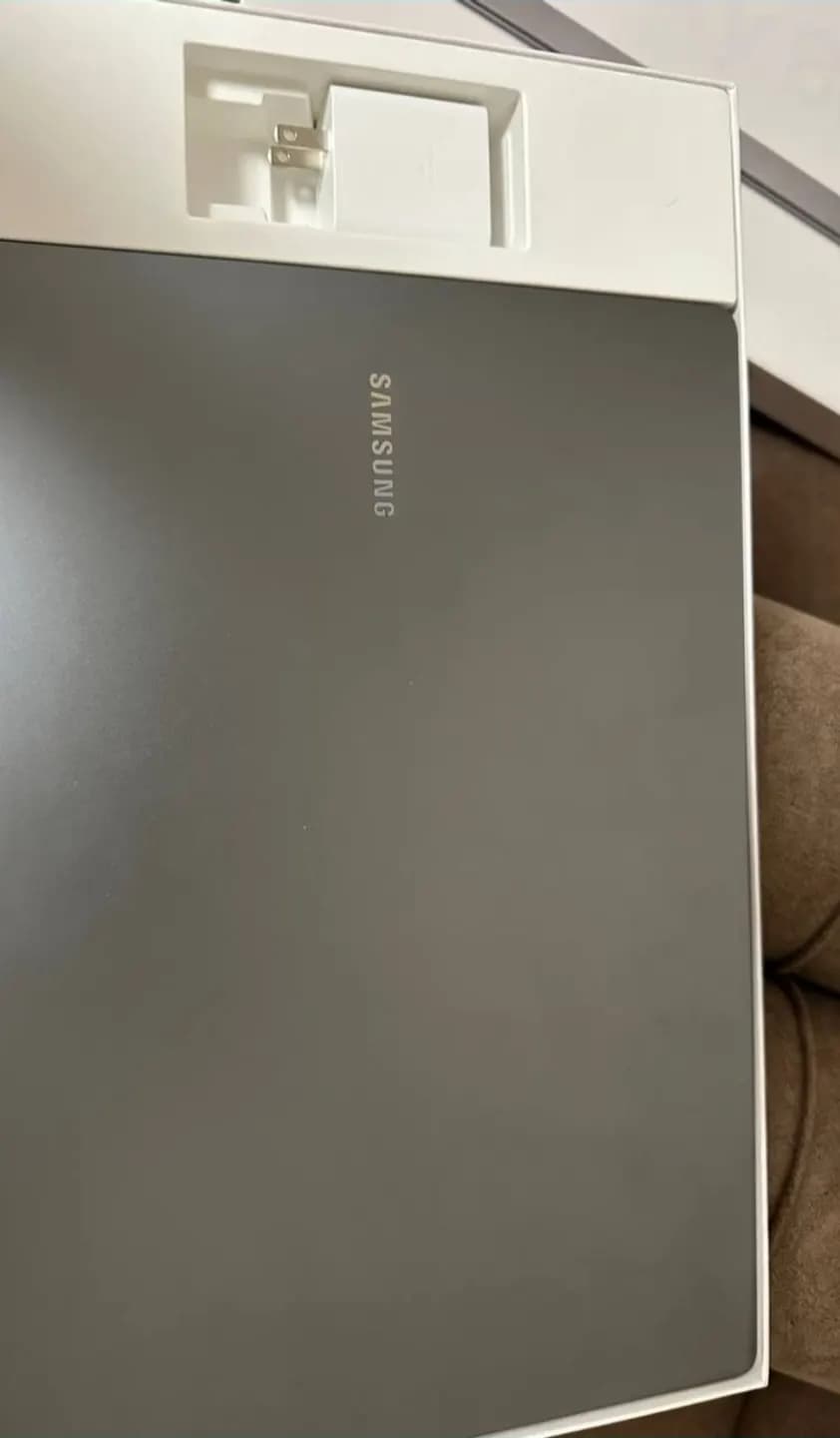 Ноутбук Samsung GalaxyBook 5 Pro 16/512GB