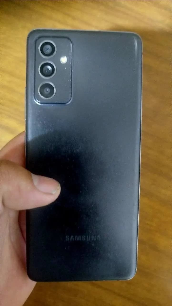 A82 5G  6+6/ 128 GB sotiladi