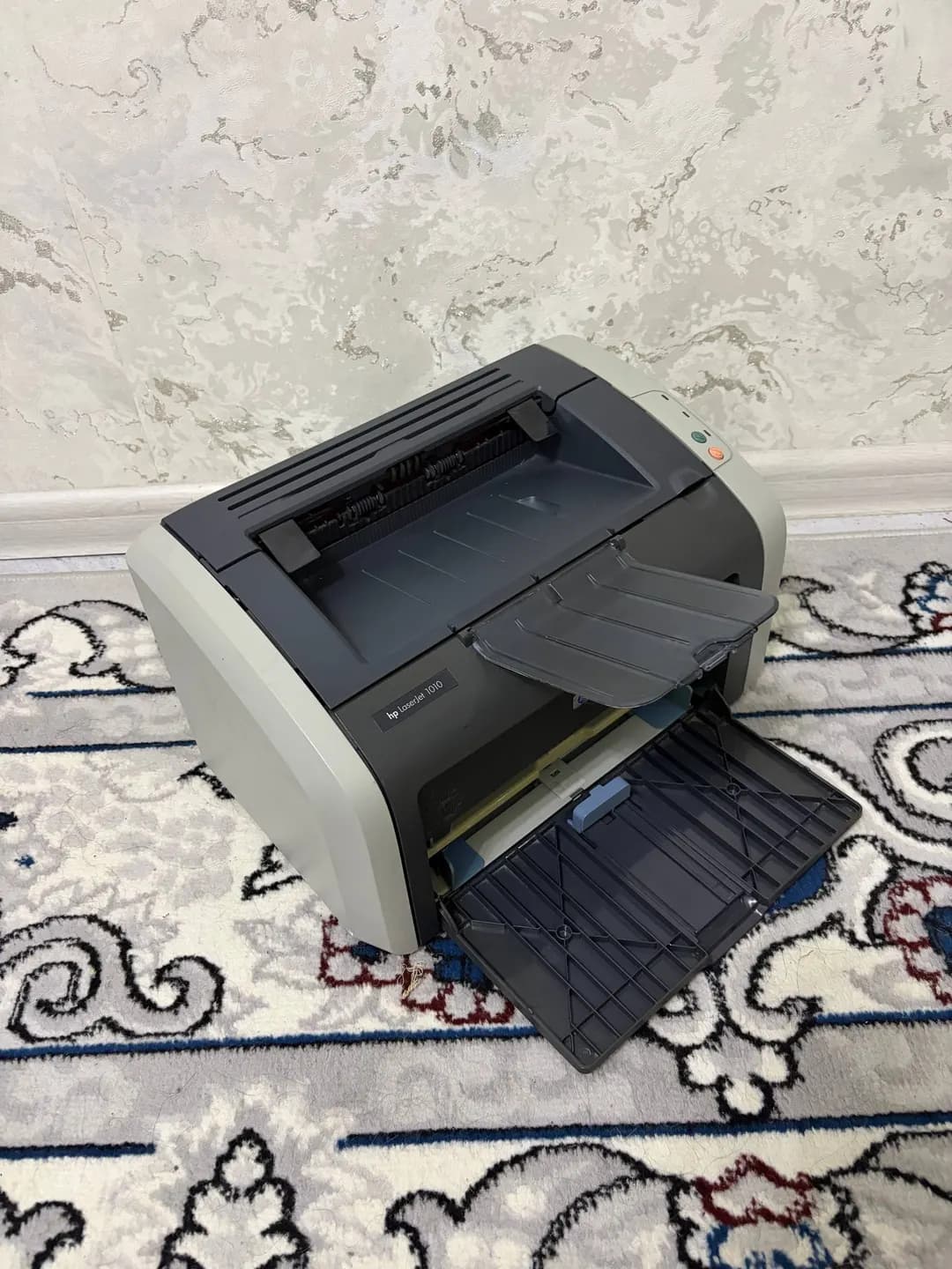 HP 1010 printer ideal aybi yoq tinniq chiqaradi