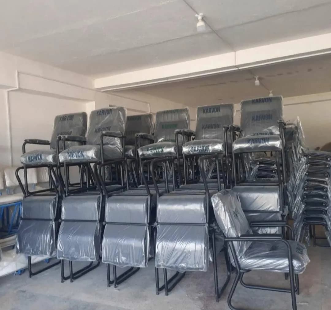 Kreslo  ofis maktab oquv markaz ishxona magazin