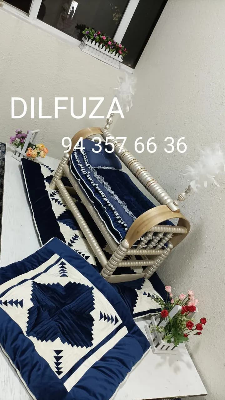 Beshik bilan birga anjomlari