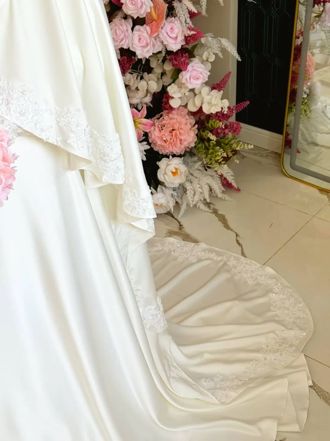 Abaya kelin ko'ylak