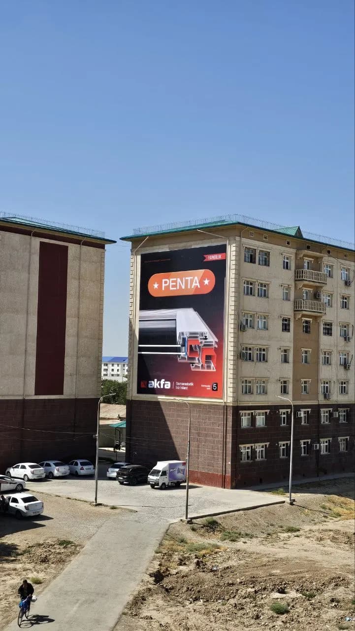 Tashqi reklama xizmatlari.