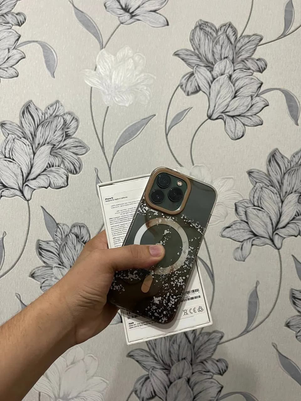 Iphone 13 pro 256 GbHamma tomoni radnoy vakum