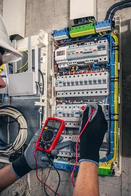 Elektrik va payvandlovchi ustalar kerak brigadasi bilan
