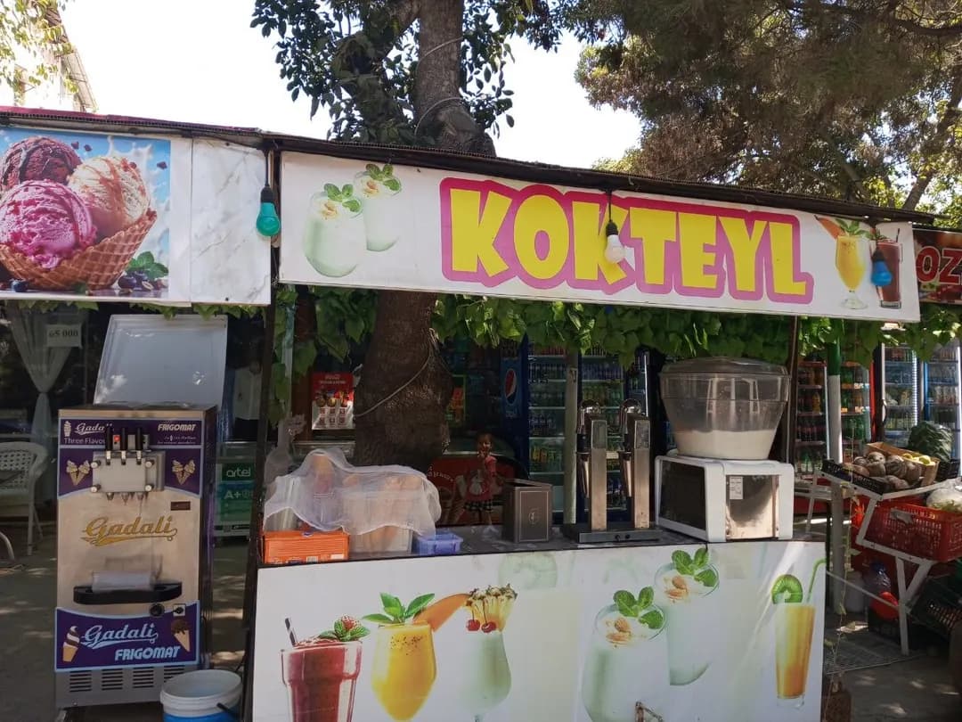 56metr kvadratli dokon sotiladi