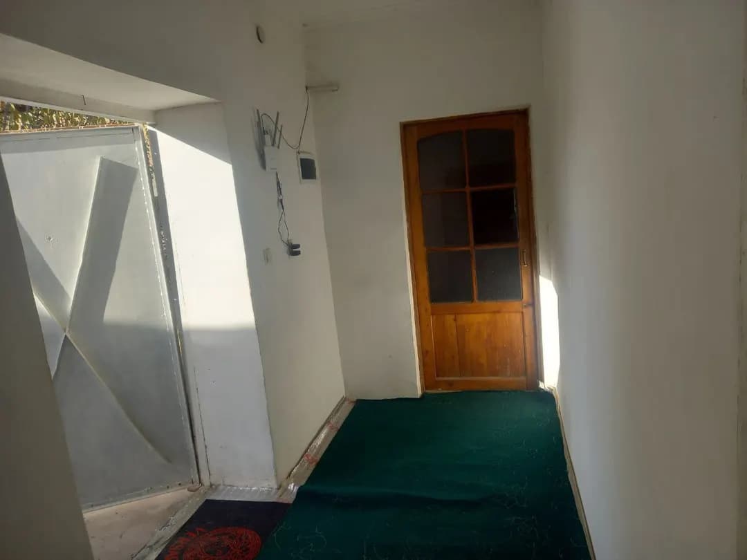 uy sotiladi nazarbek Tekistil kirganda