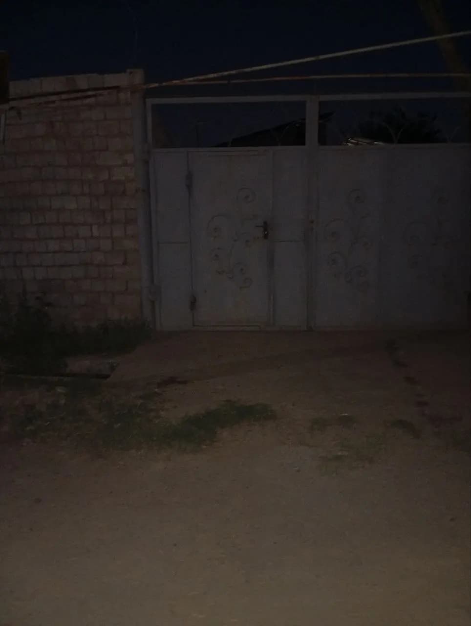 uy sotiladi nazarbek Tekistil kirganda