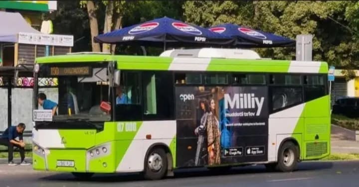Avtobuslardagi reklama