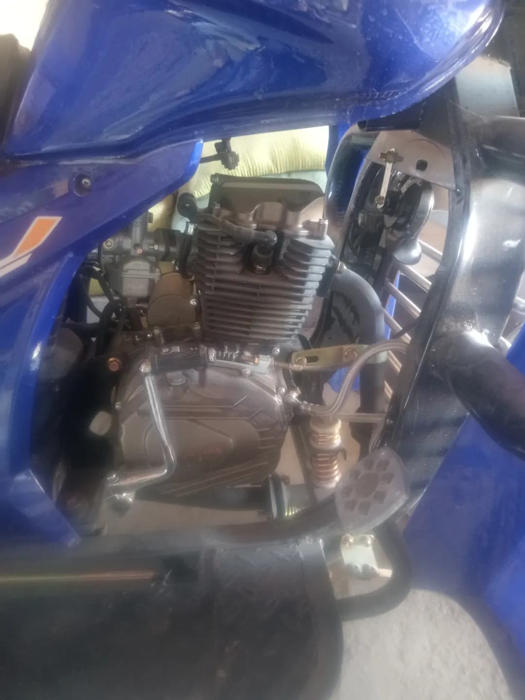 motosikl sotiladi