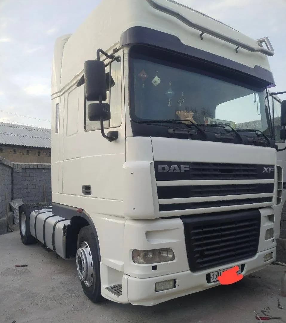 DAF XF 480 EURO 3 + площадка