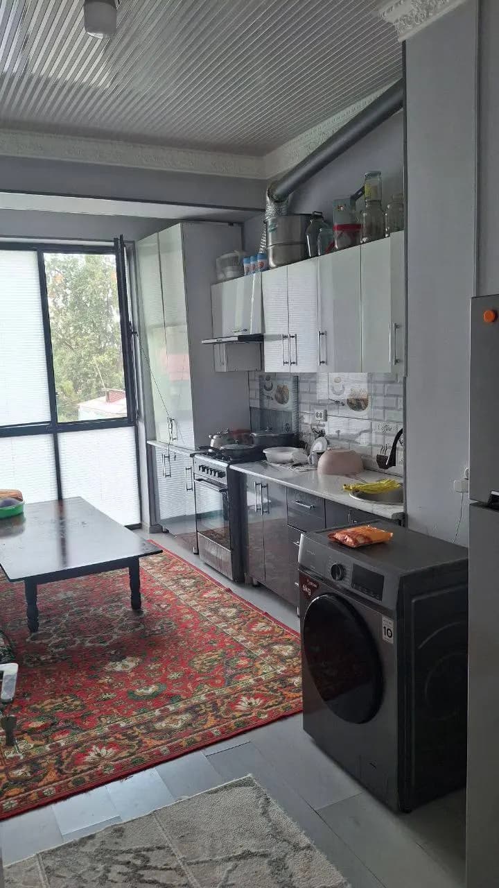 Eshonguzardan qizlarga kv bor 900 000 dan