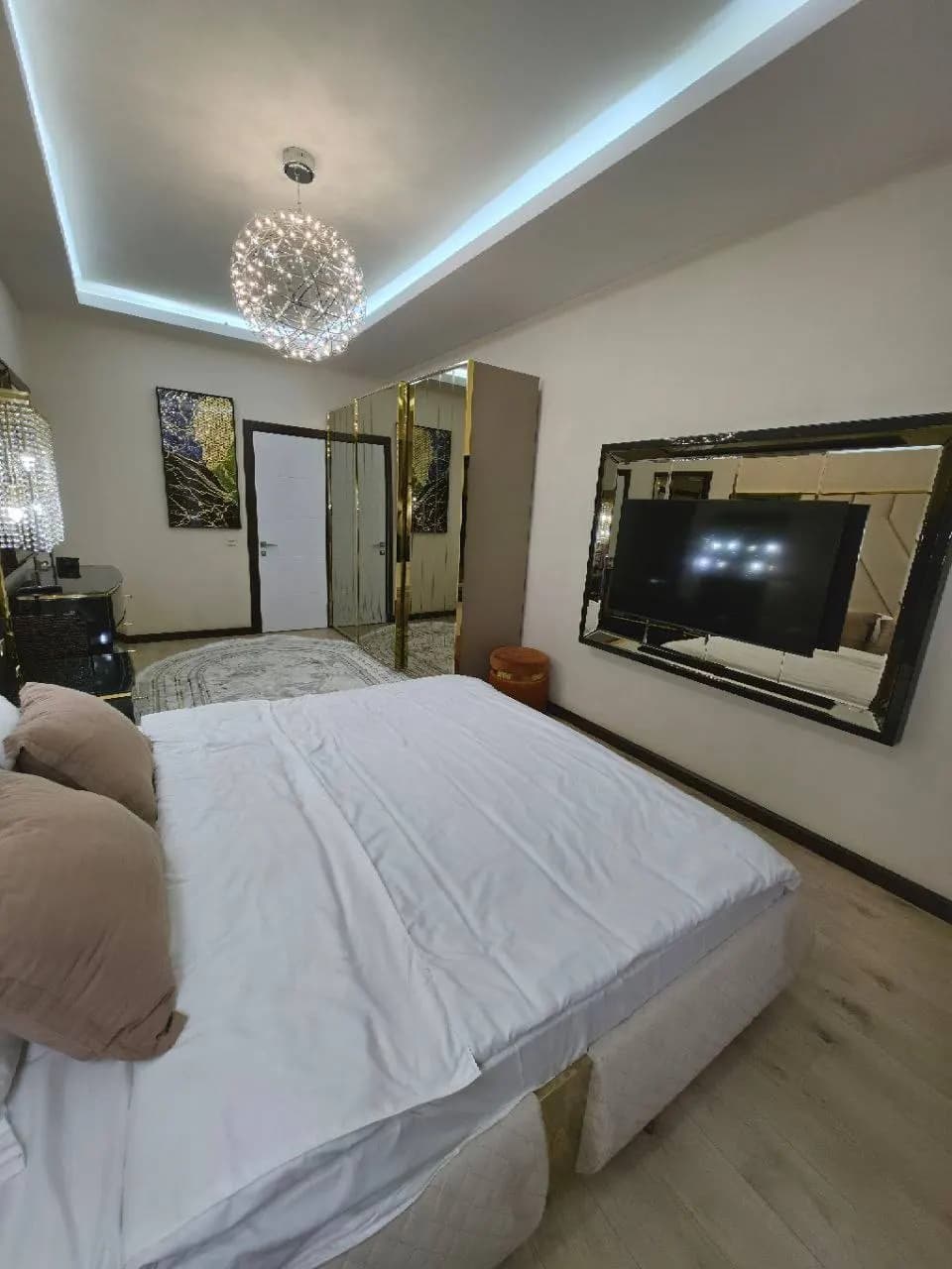 MUlugbek. Akay citydan ijara