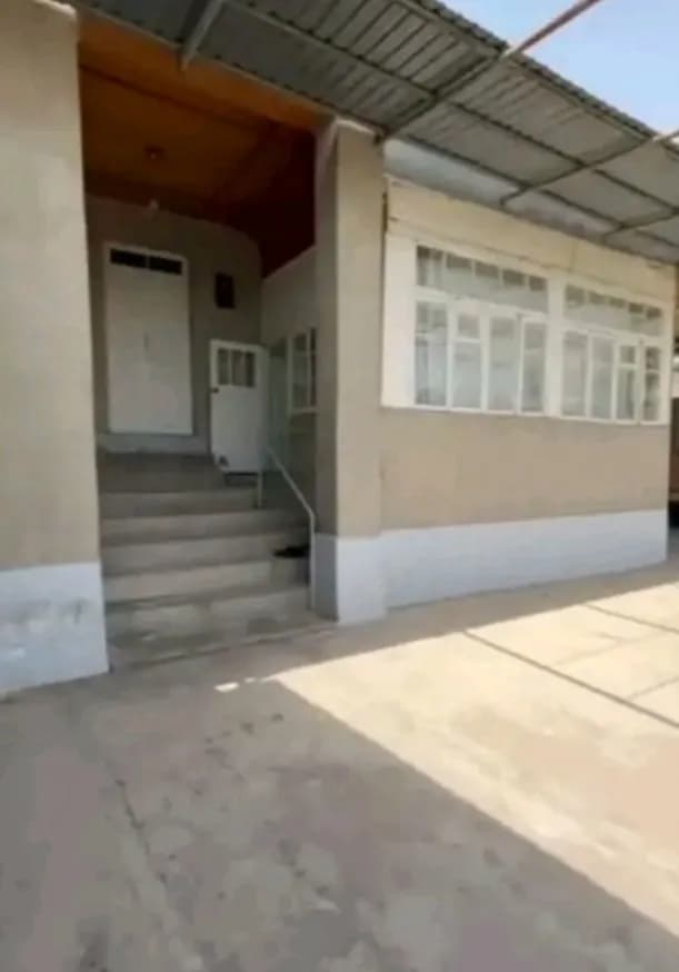 To‘ytepa Markazida 10 Sotiqlik Xovli 1-qator Fasad 18 m
