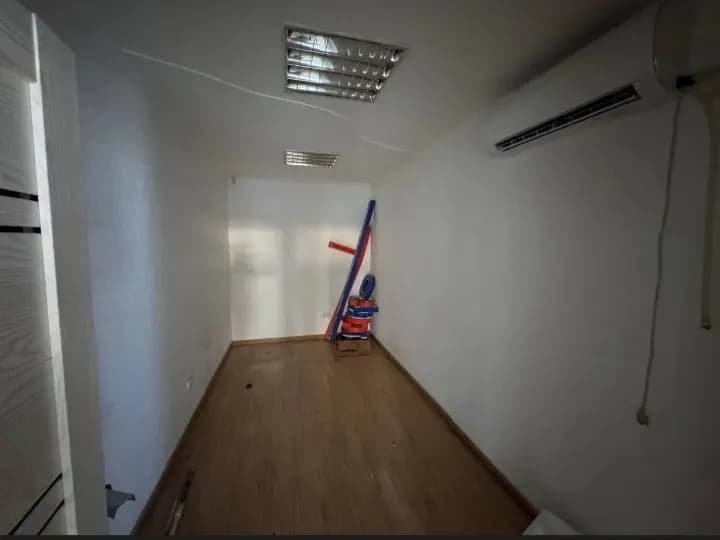250 m^2 joy sotiladi, Mirobod tumani