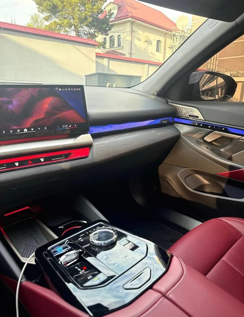 Bmw i5 35L M пакет