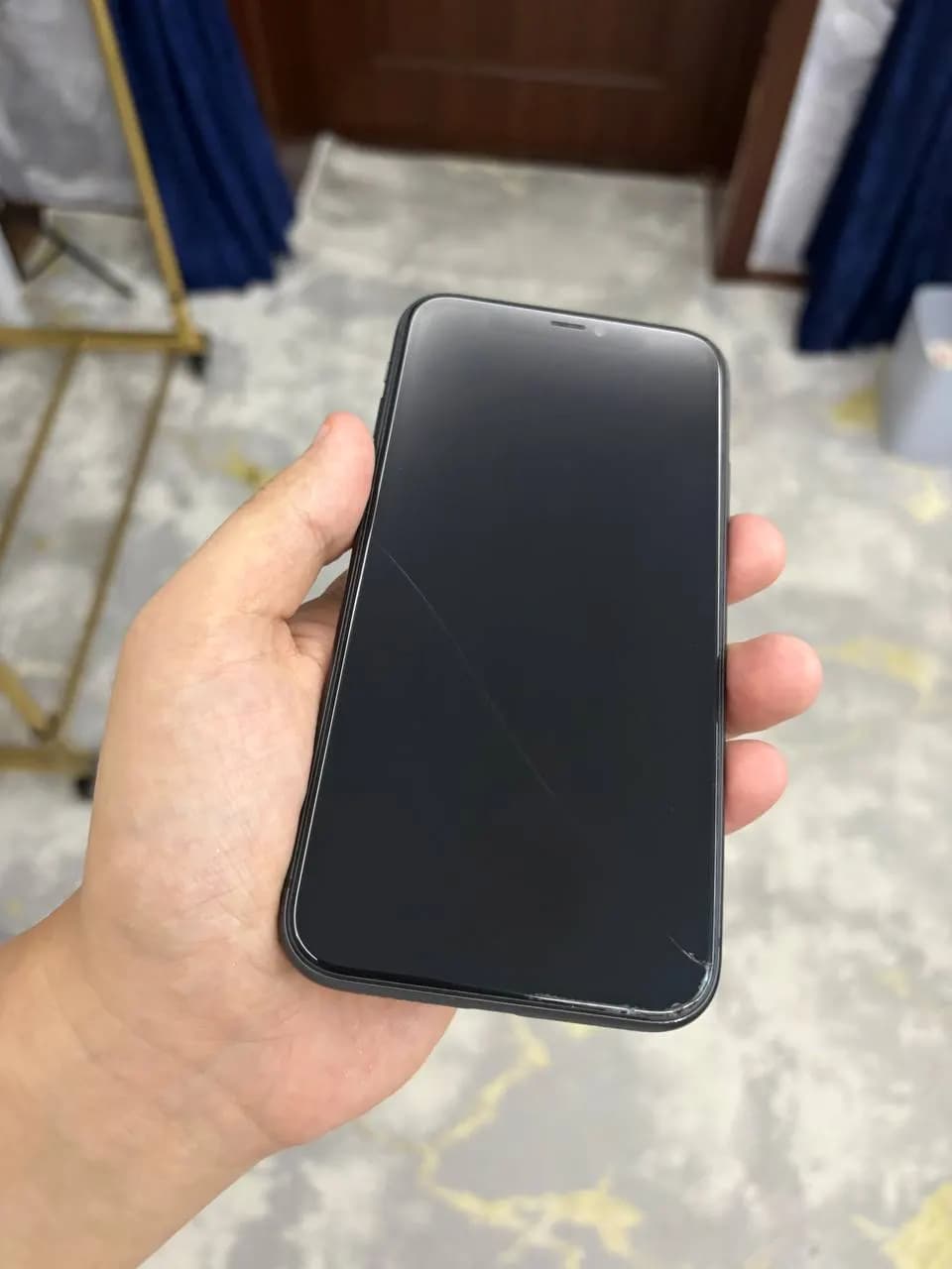 IPHONE 11 black  128gb