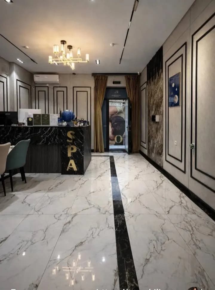 Lounge Bar’ga ega tayyor mehmonxona ijaraga beriladi.
