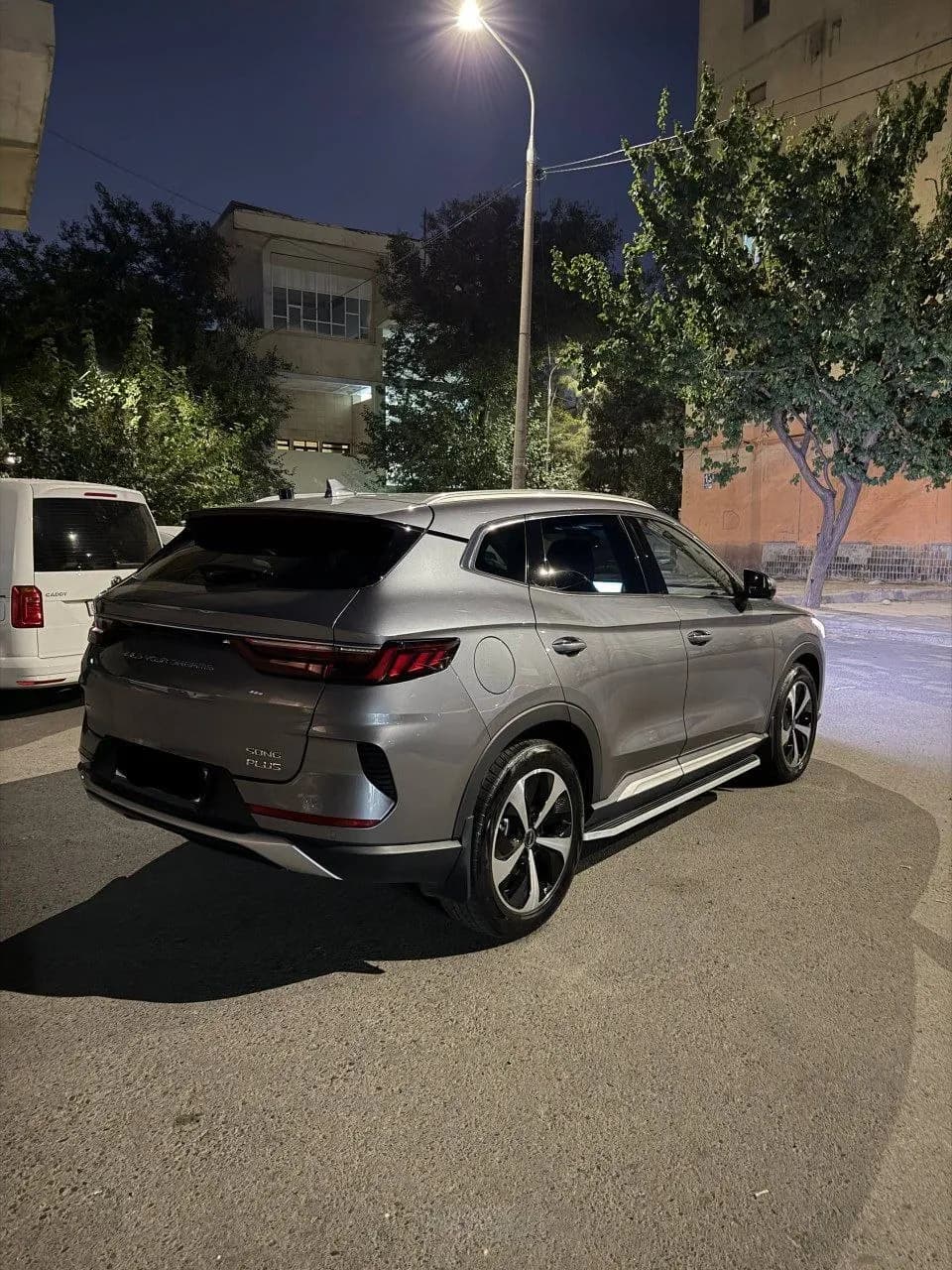 Byd Song Plus 2 pozisiya