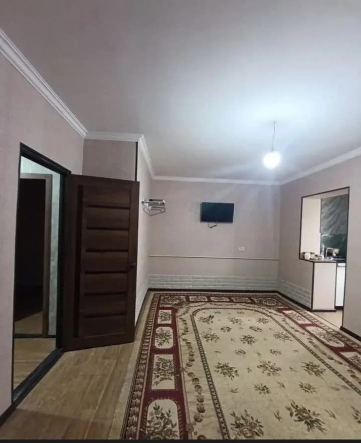 Chirchiqda 1 xonali kvartira sotiladi