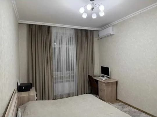 Yakkasaray. Golden House. 4/2/8. Eng yuqori narxda kvartira sotib oling;