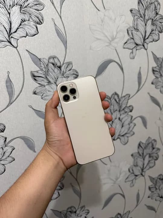 srochno iphone 12 pro max sotiladi