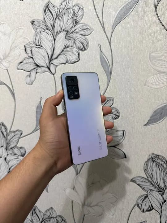 Redmi note 11 pro  сотилади