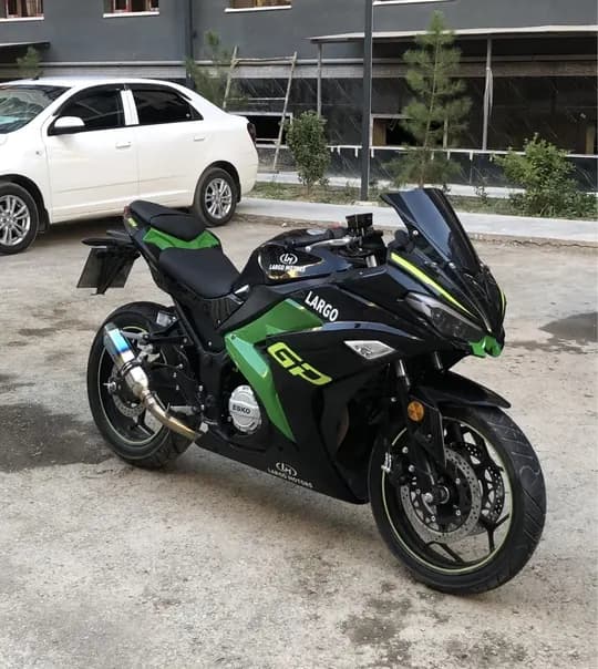 Yamaha r3 250cc dakument bor