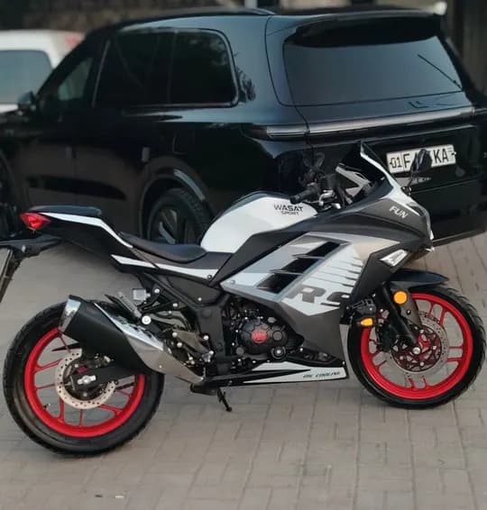 Mototsikl sotiladi yili 2025 dakumentlari bor