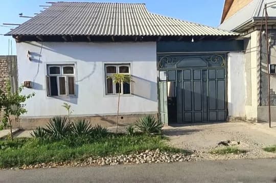 Uy sotiladi 5 xonali