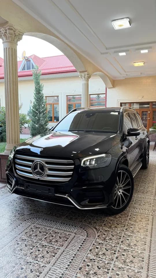 Mercedes Benz GLS450