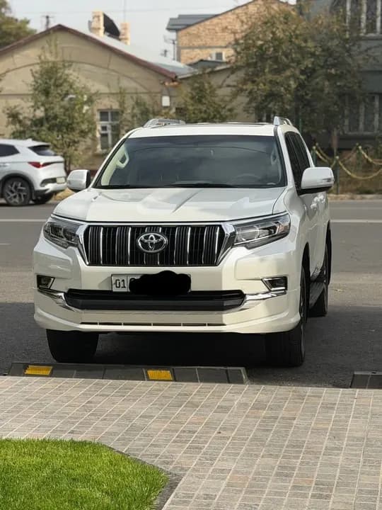 Toyota Land Cruiser Prado