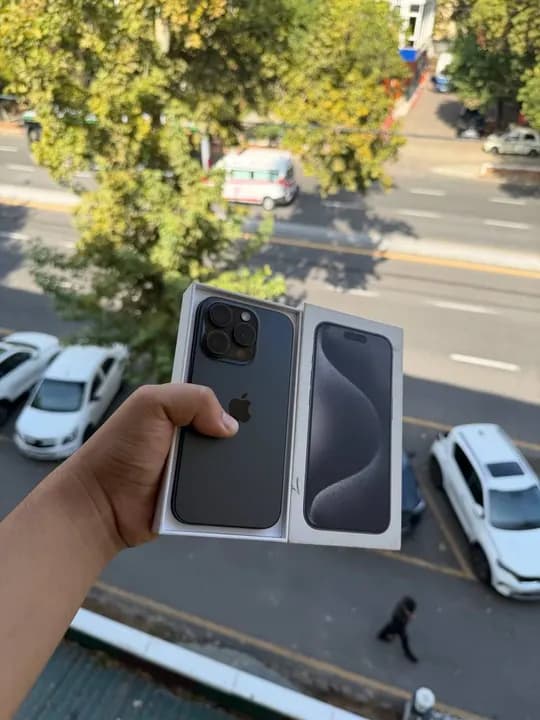 iphone 15 pro 128 Gb Ideal yangidek turibdi