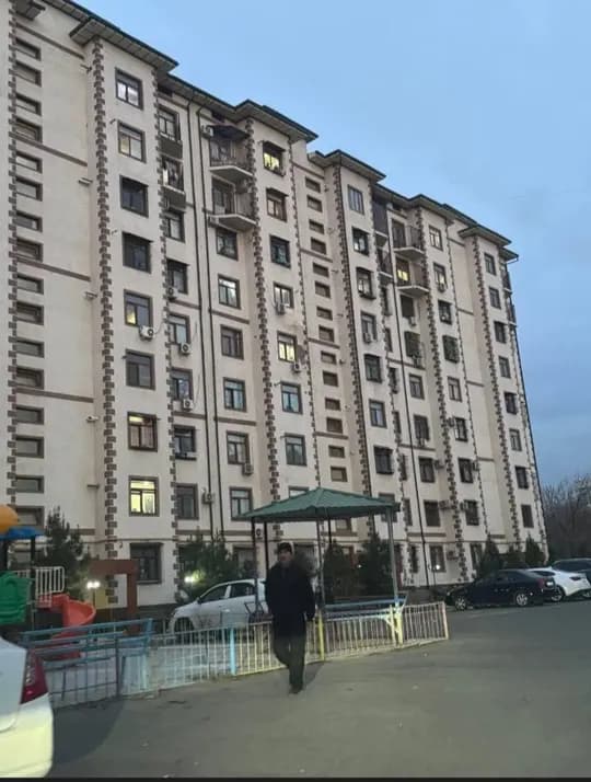 87 m^2  kvartiramni qulay narxda sotaman