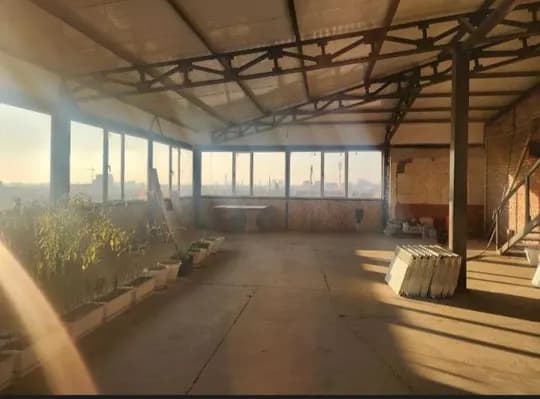 Shahar manzarali zona uchun ijaraga beriladi